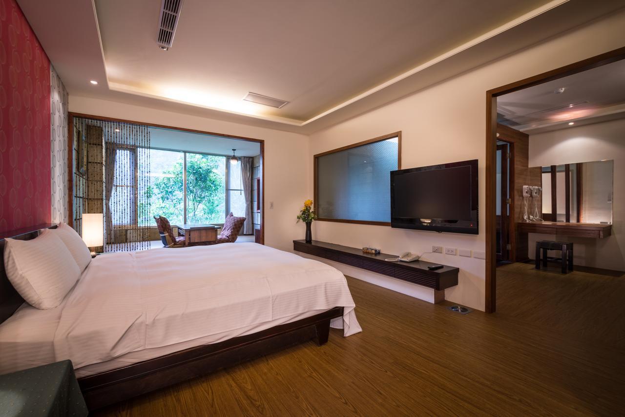 Wulai Sunglyu Hot Spring Resort Dış mekan fotoğraf