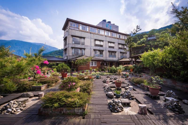 Wulai Sunglyu Hot Spring Resort Dış mekan fotoğraf